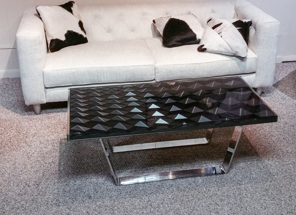 Phebus Diamond Black Coffee Table with rectangular glass top and Z-shaped metal base