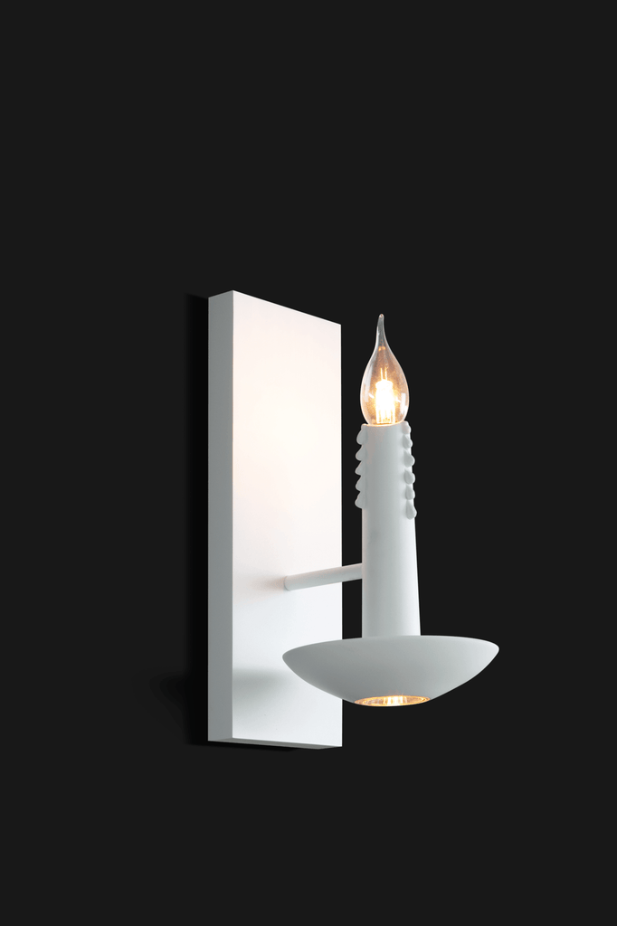 White floating candles wall lamp with flickering flame bulb for elegant decor