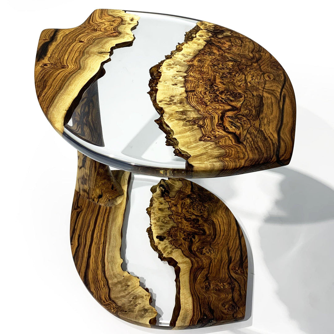 Modern handcrafted Serrate Leaf coffee table with wooden and resin levels for luxury furniture